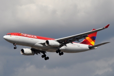 N969AV (cn 1016) Airbus A330-243