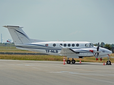 TF-NLB (BB-1689) 1999 Beechcraft B200