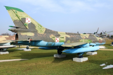 7125 · Sukhoi Su-20R · (EPDE)