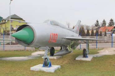 1702 · Mikoyan-Gurevich MiG-21PF · (EPDE)