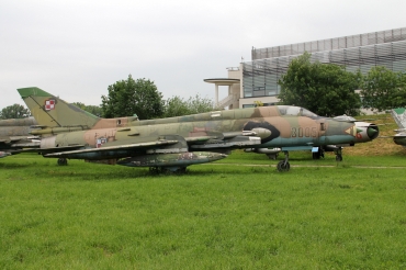 3005 · Sukhoi Su-22UM3K · (EPKC)