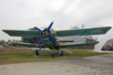 7810 · Antonov (PZL-Mielec) An-2P · (EPDE)