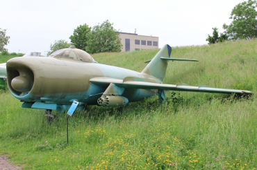618 · PZL-Mielec Lim-6MR · (EPKC)
