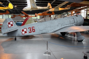 36 (MSN 64236) Yakovlev Yak-11
