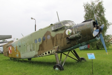 5705 (1G157-05) Antonov An-2T