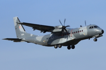 024 ( S-092 ) 2006 CASA C-295M