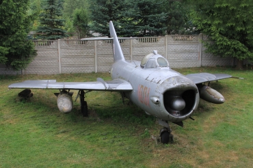 1001 ( cn 1001 ) Mikoyan-Gurevich MiG-17PF