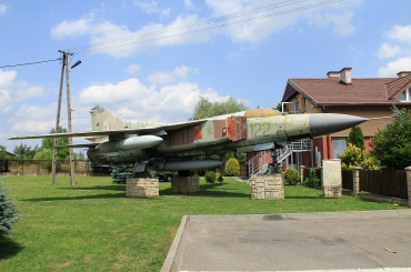 122 Mikoyan-Gurevich MiG-23MF