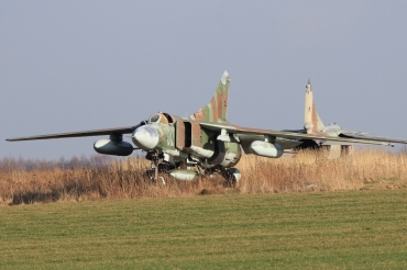 012 · Mikoyan-Gurevich MiG-23MF · -