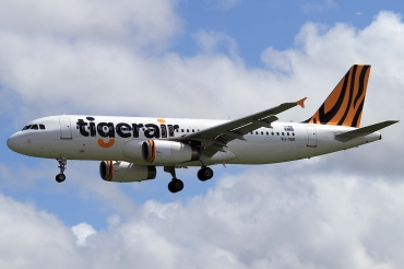 VH-VNR (5900) 2013 Airbus A320-232