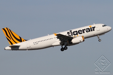VH-VNH · Airbus A320-232 · (SYD / YSSY)