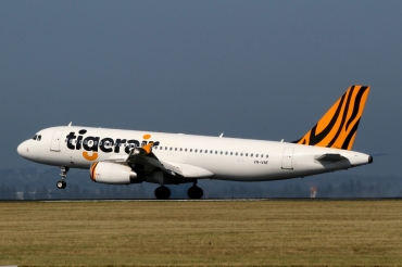 VH-VNF (3332) 2007 Airbus A320-232