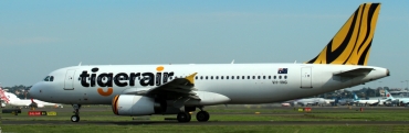 VH-VNG · Airbus A320-232 · (SYD / YSSY)