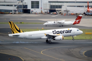 VH-VNQ (5218) 2012 Airbus A320-232