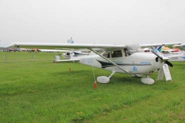 OK-DSF (172S9744) Cessna 172S Skyhawk