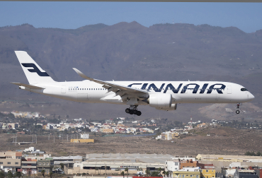 OH-LWE · Airbus A350-941 · (LPA / GCLP)