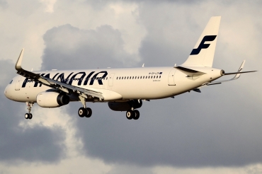 OH-LZH (5803) 2013 Airbus A321-231(WL)