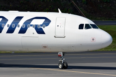 OH-LZL (006083) Airbus A321-231