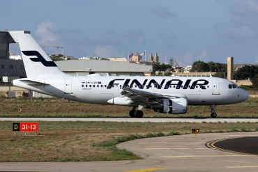 OH-LVK (2124) 2004 Airbus A319-112
