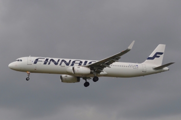 OH-LZK (005961) Airbus A321-231(WL)