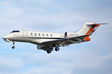 OE-HST · Bombardier BD-100-1A10 Challenger 350 · (CPH / EKCH)