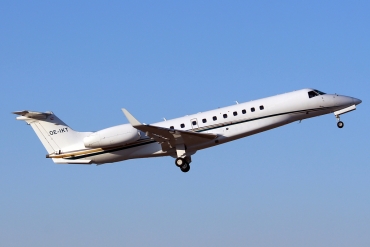 OE-IKT · Embraer ERJ-135BJ Legacy 600 · (MLA / LMML)