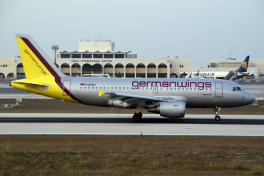 D-AKNU (2628) 2005 Airbus A319-112