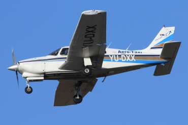 YU-DXX (28R-7803259) Piper PA-28R-201T