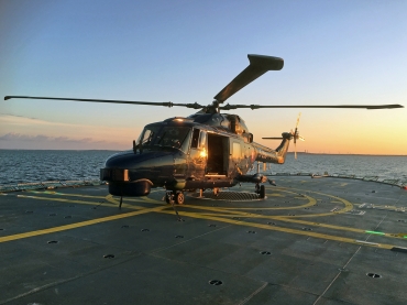 S-256 (438) 2004 Westland Lynx Mk90