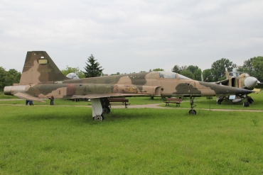 73-0852 (R.1033) 1973 Northrop F-5E Tiger II
