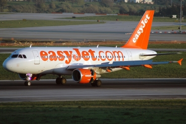 G-EZFA · Airbus A319-111 · (LIS / LPPT)