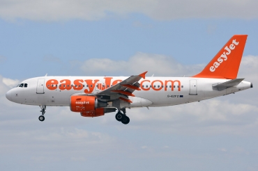 G-EZFZ · Airbus A319-111 · (LIS / LPPT)