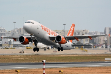 G-EZUJ