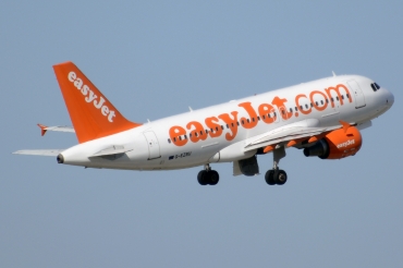 G-EZBU (3118) 2007 Airbus A319-111