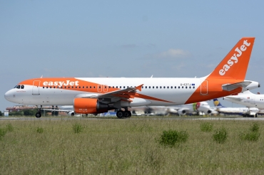 G-EZTJ (3979) 2009 Airbus A320-214