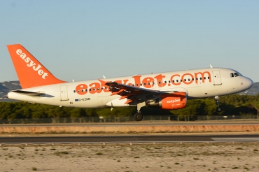 G-EZNM · Airbus A319-111 · (FAO / LPFR)