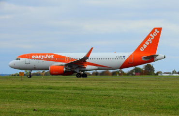 G-EZOP (6633) 2015 Airbus A320-214(WL)