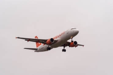 G-EZUK (4749) 2011 Airbus A320-214