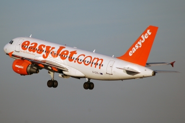 G-EZEJ (2214) 2004 Airbus A319-111