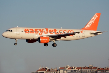 G-EZUK (4749) 2011 Airbus A320-214