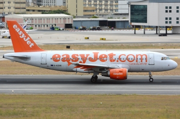 G-EZAK (2744) 2006 Airbus A319-111
