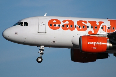 G-EZDR (3683) 2008 Airbus A319-111