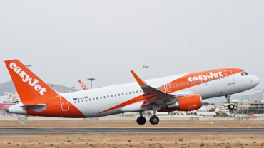 G-EZRB (7632) 2014 Airbus A320-214(WL)