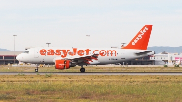 G-EZBU (3118) 2007 Airbus A319-111