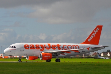 G-EZDJ · Airbus A319-111 · (LPL / EGGP)
