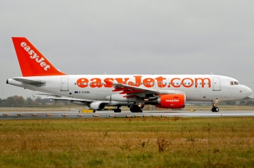 G-EZDK (3555) 2008 Airbus A319-111