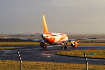 G-EZDX (3754) 2008 Airbus A319-111