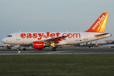 G-EZFC (3808) 2009 Airbus A319-111
