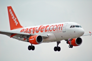 G-EZIC (2436) 2005 Airbus A319-111