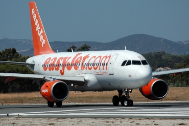 G-EZIO (2512) 2005 Airbus A319-111